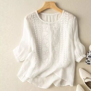 Elegant White Embroidered Women's Top